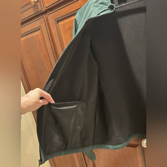 NFL Green Bay Packers Sonoma Soft Shell Rain Resistant Jacket - M - Picture 6 of 11